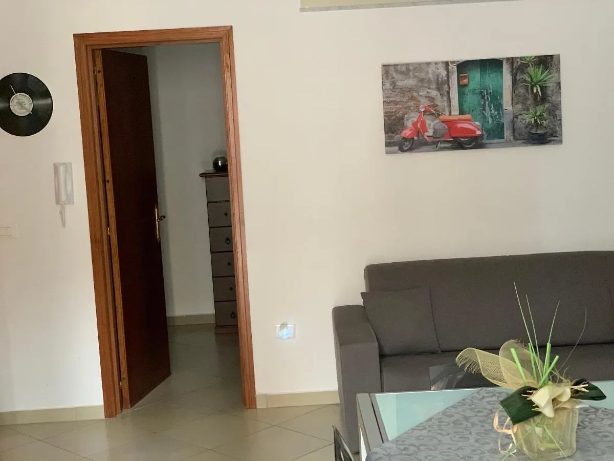 Casa Casteldaccia 2 Apartment